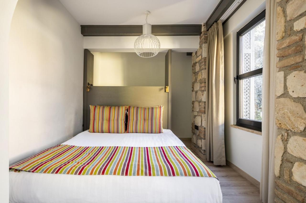 Lovely Studio Flat Near Hadrians Gate Apartment Antalya Exterior photo